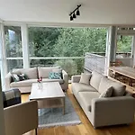 Moderne Og Familievennlig Bolig, Naer Populaer Ved Mjosa Дом отдыха Йёвик