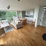 Moderne Og Familievennlig Bolig, Naer Populaer Ved Mjosa *