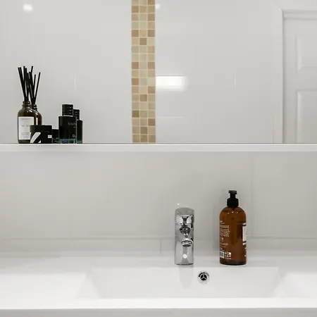 Σπίτι διακοπών En Perle Pa Gjovik, Naer Populaer Ved Mjosa