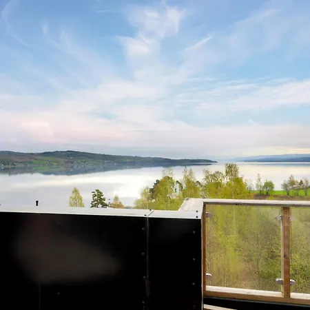 En Perle Pa Gjovik, Naer Populaer Ved Mjosa 约维克