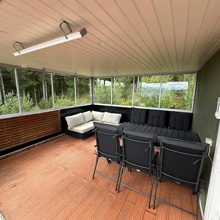 度假居 En Perle Pa Gjovik, Naer Populaer Ved Mjosa