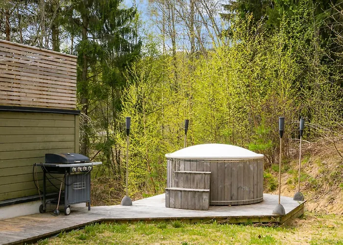 Vakantiehuis Moderne Og Familievennlig Bolig, Naer Populaer Ved Mjosa *